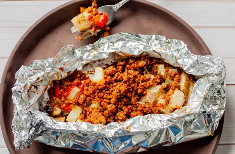 Papillotes de tempeh et légumes